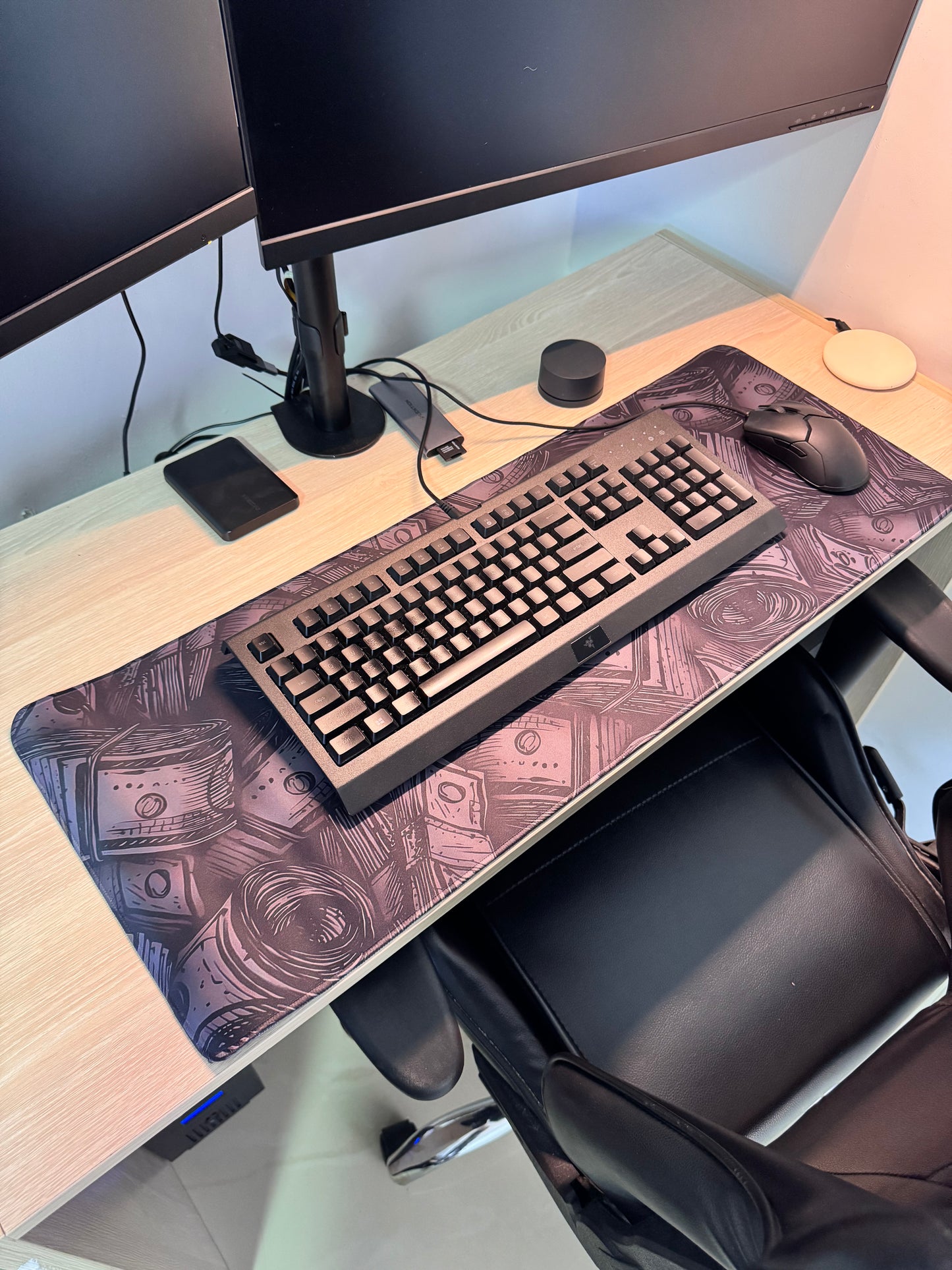 Mousepad Money