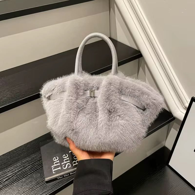 Fluffy & Leather Bag