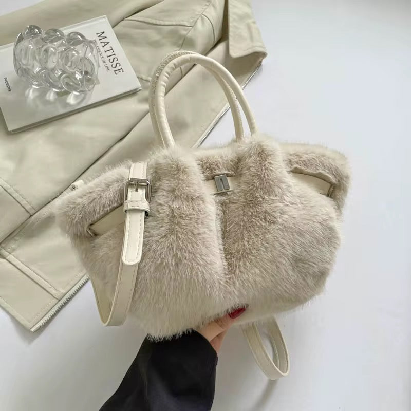 Fluffy & Leather Bag